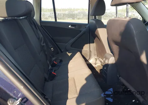 2014 Volkswagen Tiguan S z USA, uszkodzony, nr VIN WVGBV3AX8EW554992